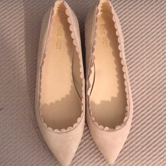 Nine West Shoes - NWOT Scallop Flats